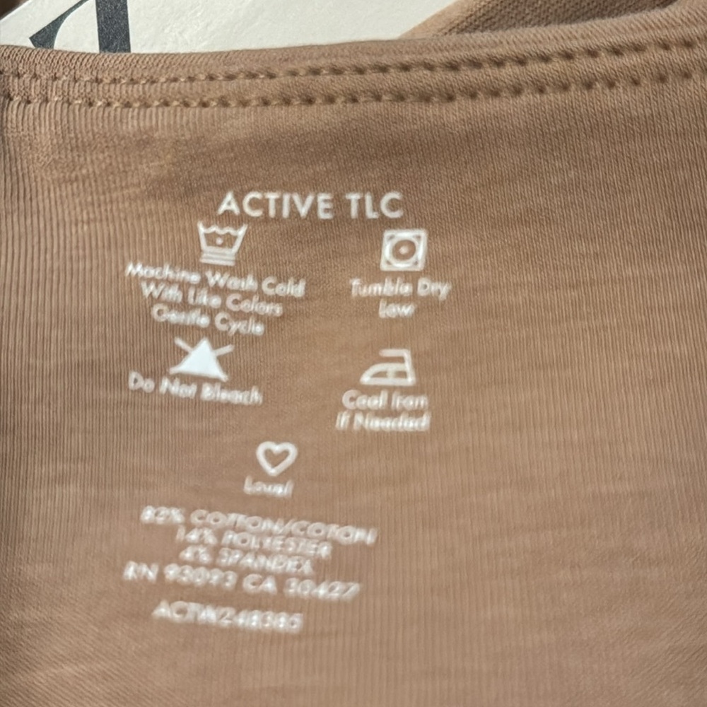 Nic + Zoe NWT Active Performance Ready All Day Style boot style pull on pants - Picture 13 of 13